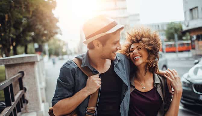 Offers and Packages - Experience Package - Romance - Couple strolling in the city